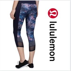 Lululemon Athletica “If Your Lucky Crop”Moody Mirage Bark Berry